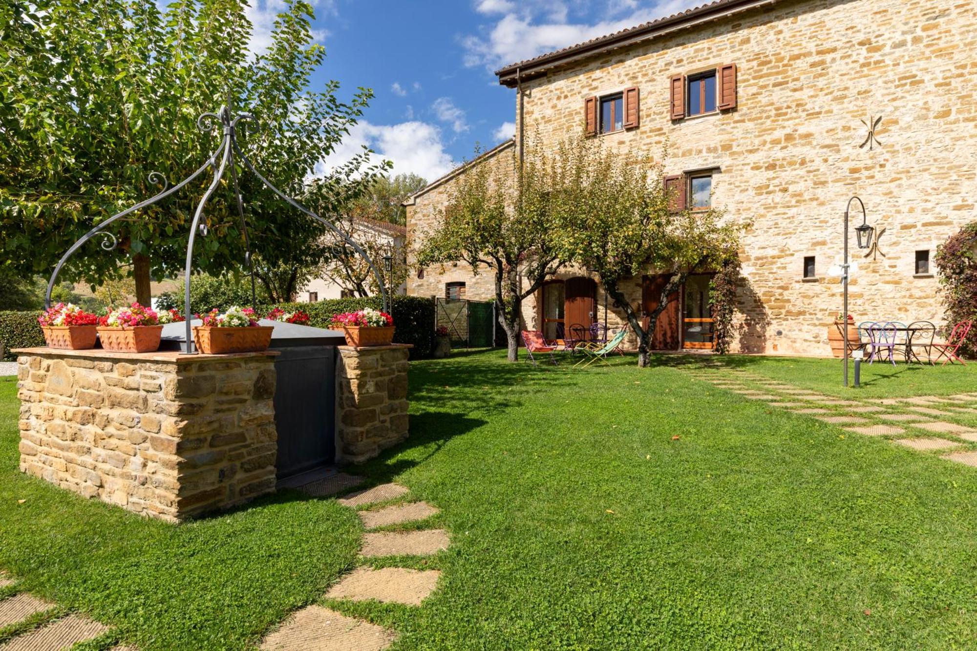 Agriturismo I Gelsi Di Santa Cristina Gubbio Zewnętrze zdjęcie