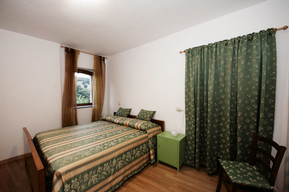 Agriturismo I Gelsi Di Santa Cristina Gubbio Zewnętrze zdjęcie